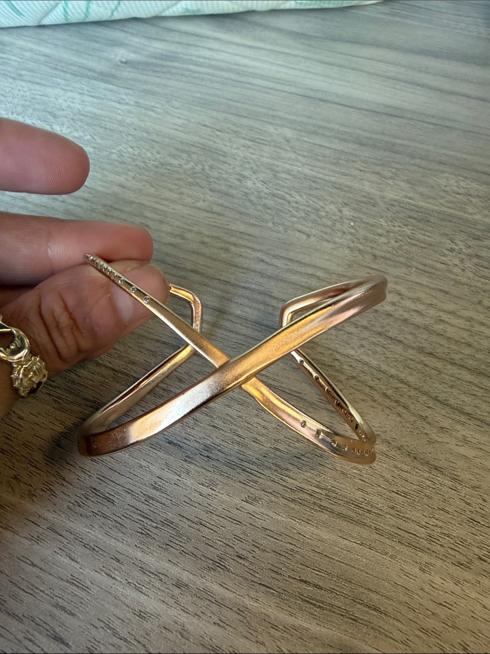 Kendra Scott Rose Gold Crisscross Cuff Bracelet